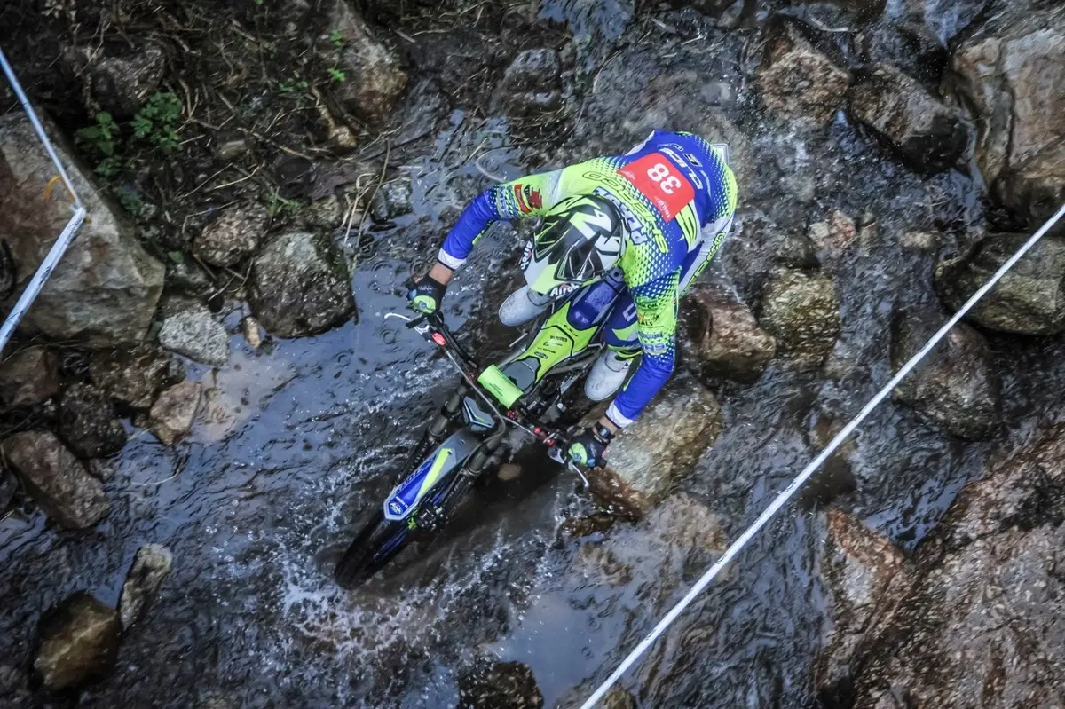 Trial. Bou e Bristow in Portogallo (28)