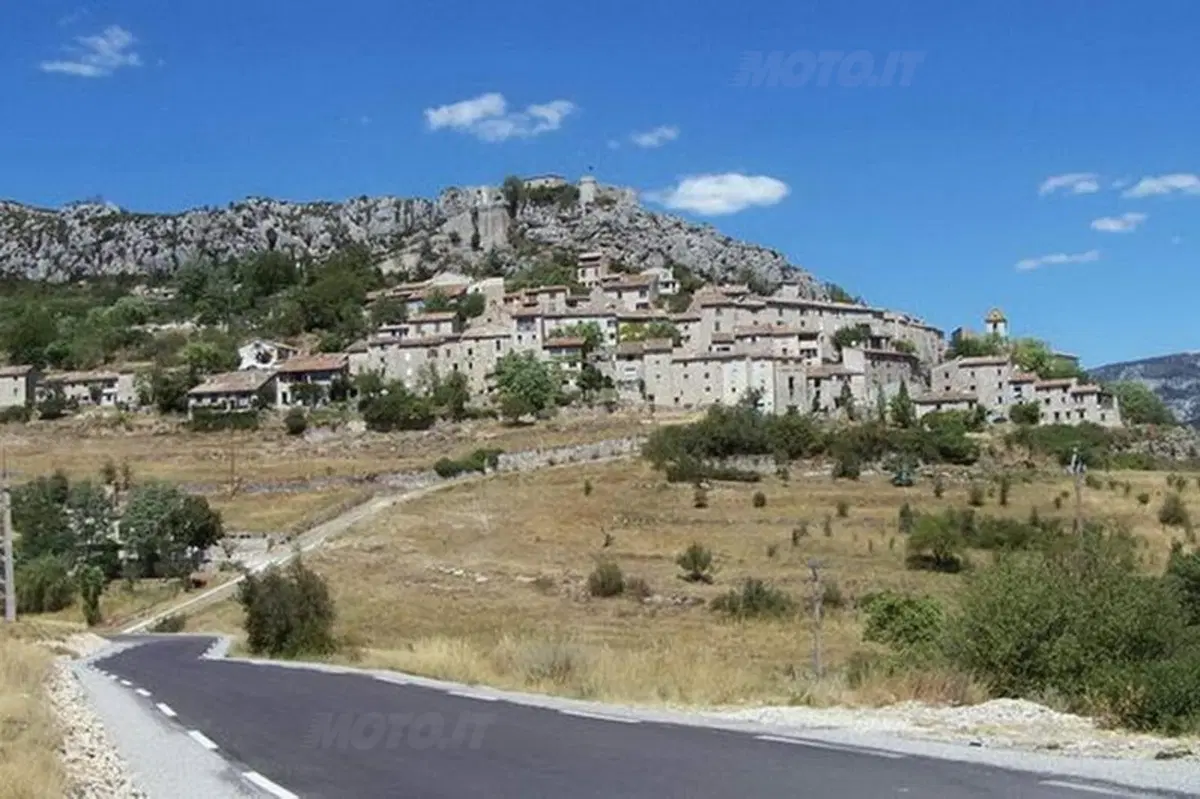 Tra colli e gorges francesi (10)