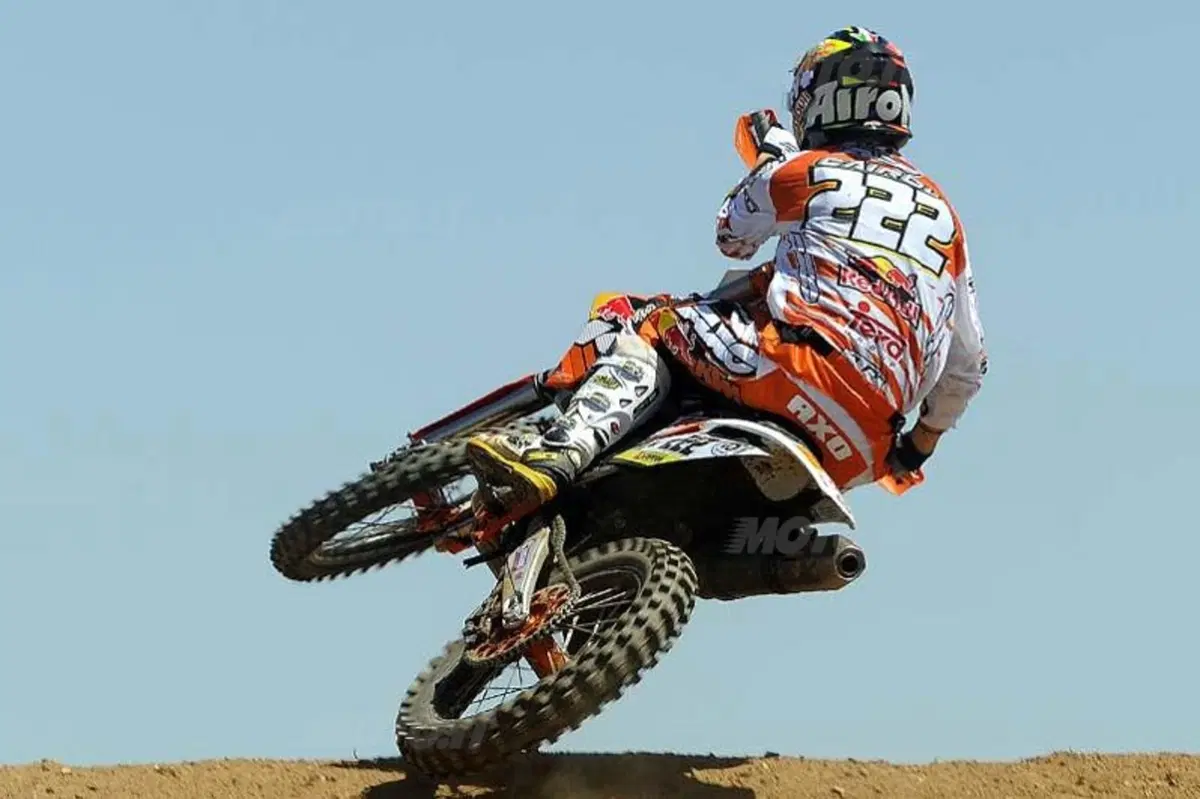 Cairoli e Roczen re di La Bañeza 