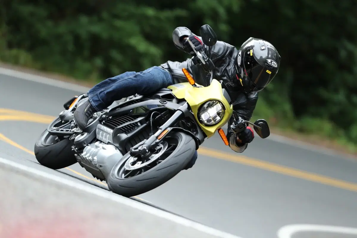Harley-Davidson LiveWire: TEST, come va la prima elettrica di Milwaukee (3)