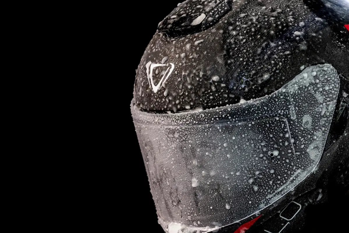 Il casco non è un accessorio V Helmets scommette sul lifestyle