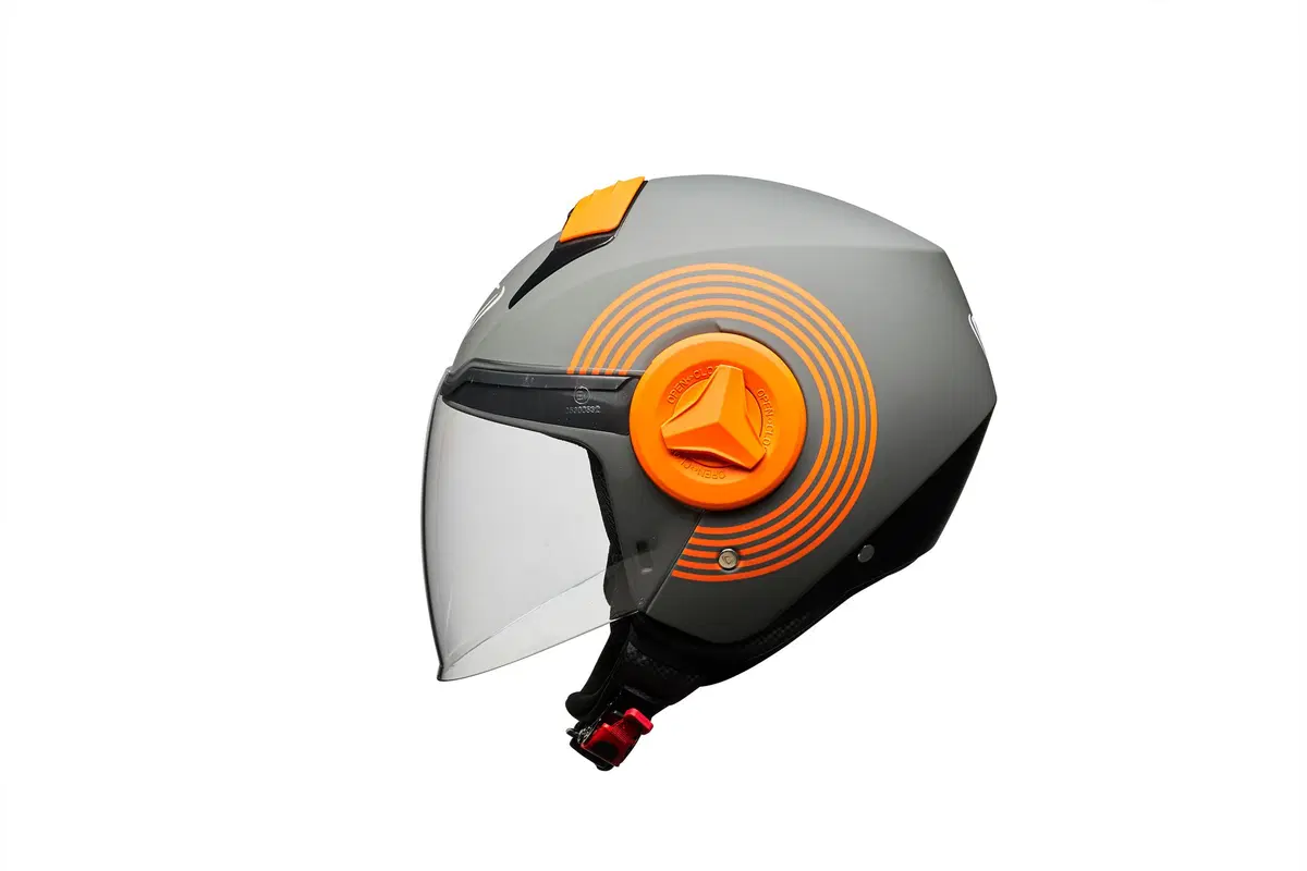 Il casco non è un accessorio V Helmets scommette sul lifestyle (5)