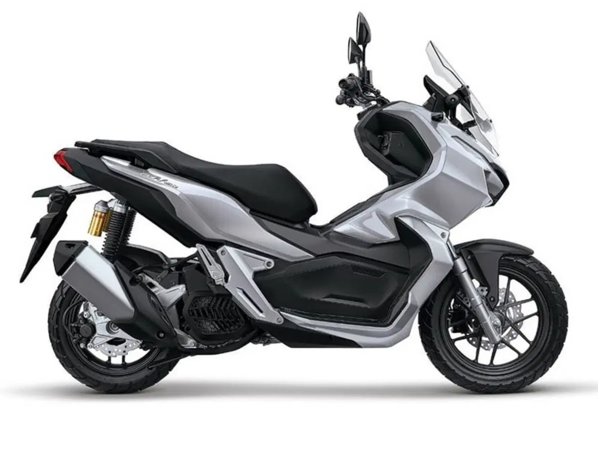 Honda ADV 150. La famiglia si allarga, in arrivo anche un ADV 300? (6)