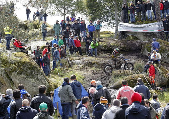 Mondiale Enduro 2016. Il GP del Portogallo a Steve Holcombe (Beta)