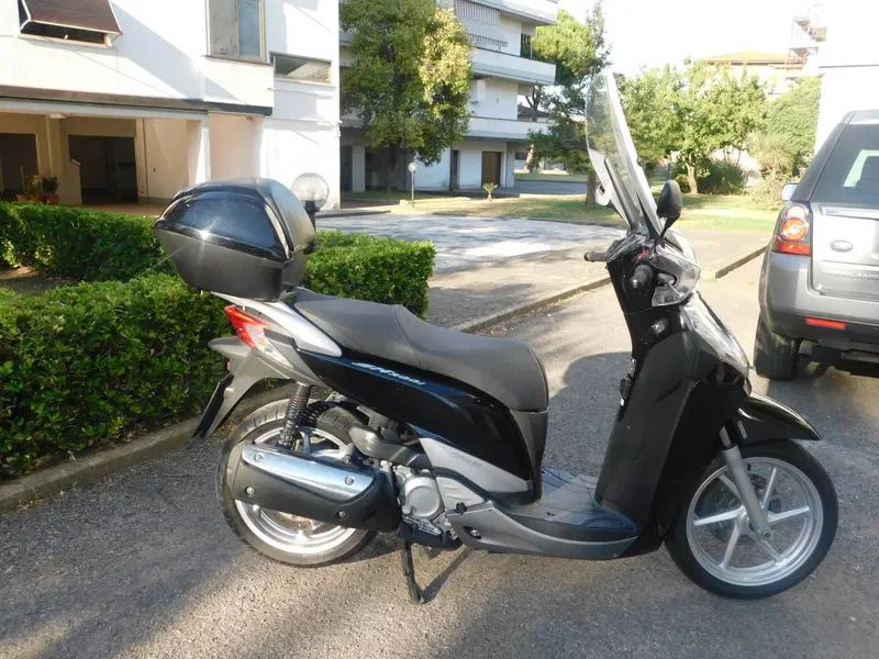 Honda SH 300 i ABS (2013 - 14) (4)