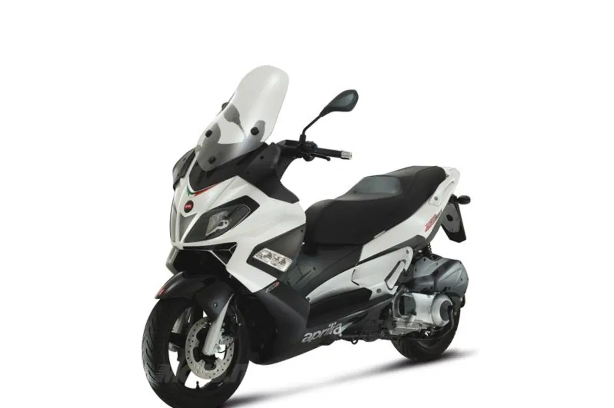 Aprilia SR MAX 125 e 300