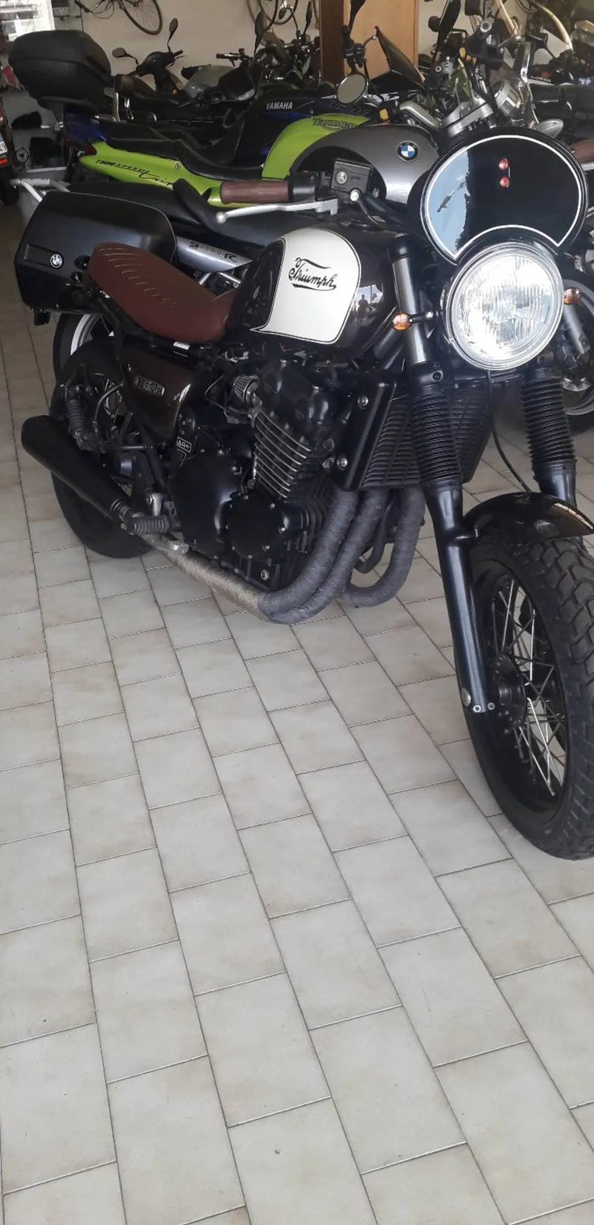 Triumph Legend TT 900 (1998 - 02) (2)