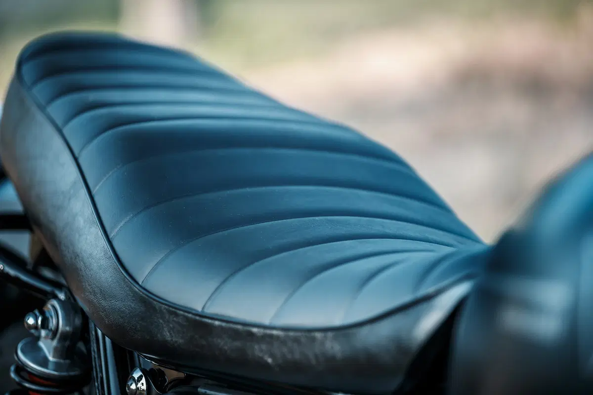 Kawasaki W800 Street e W800 Cafe. La classica si sdoppia. TEST (5)