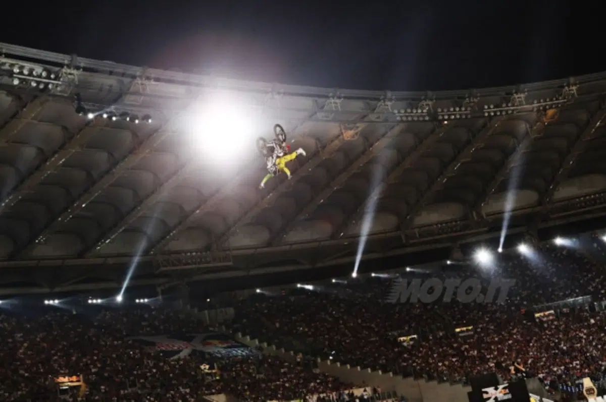 Nate Adams Vince la tappa romana dei Red Bull X-Fighters (2)