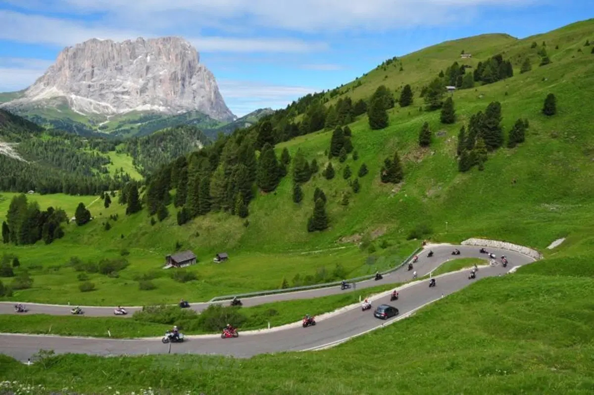 Dolomiti ride. In sella sul Sella (14)