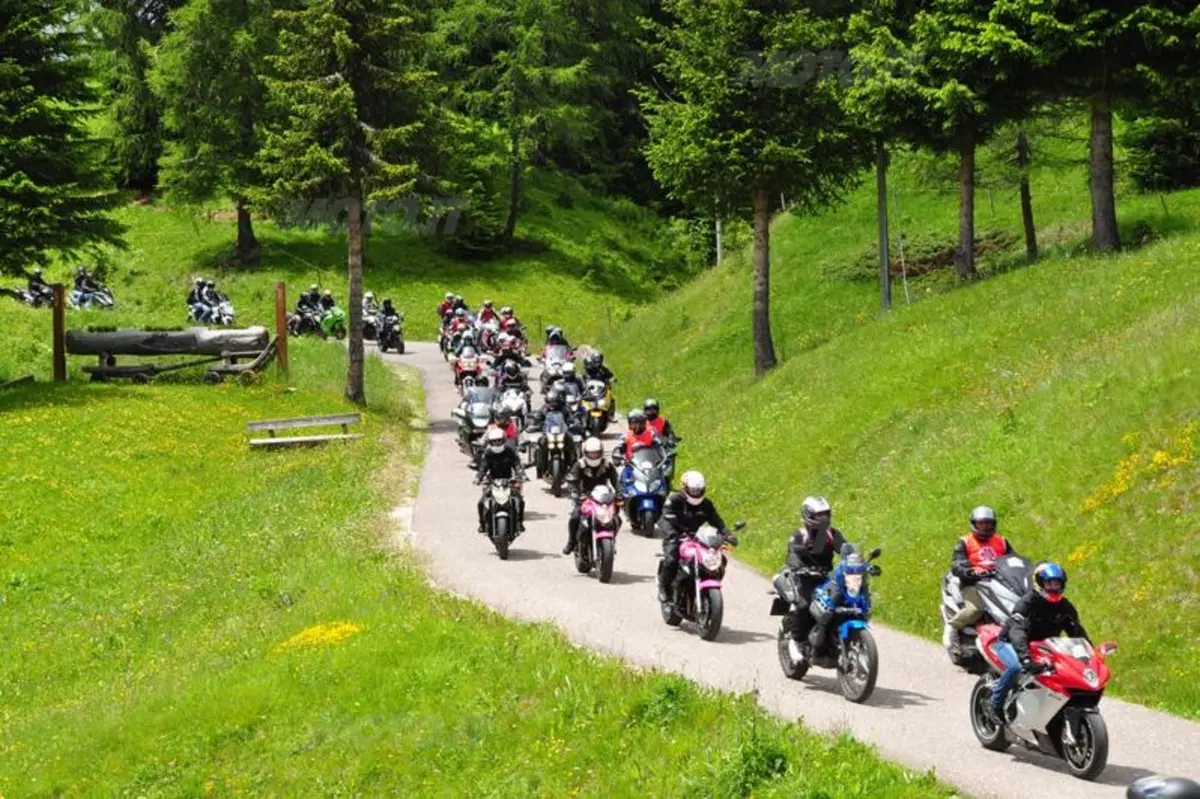 Dolomiti ride. In sella sul Sella (22)
