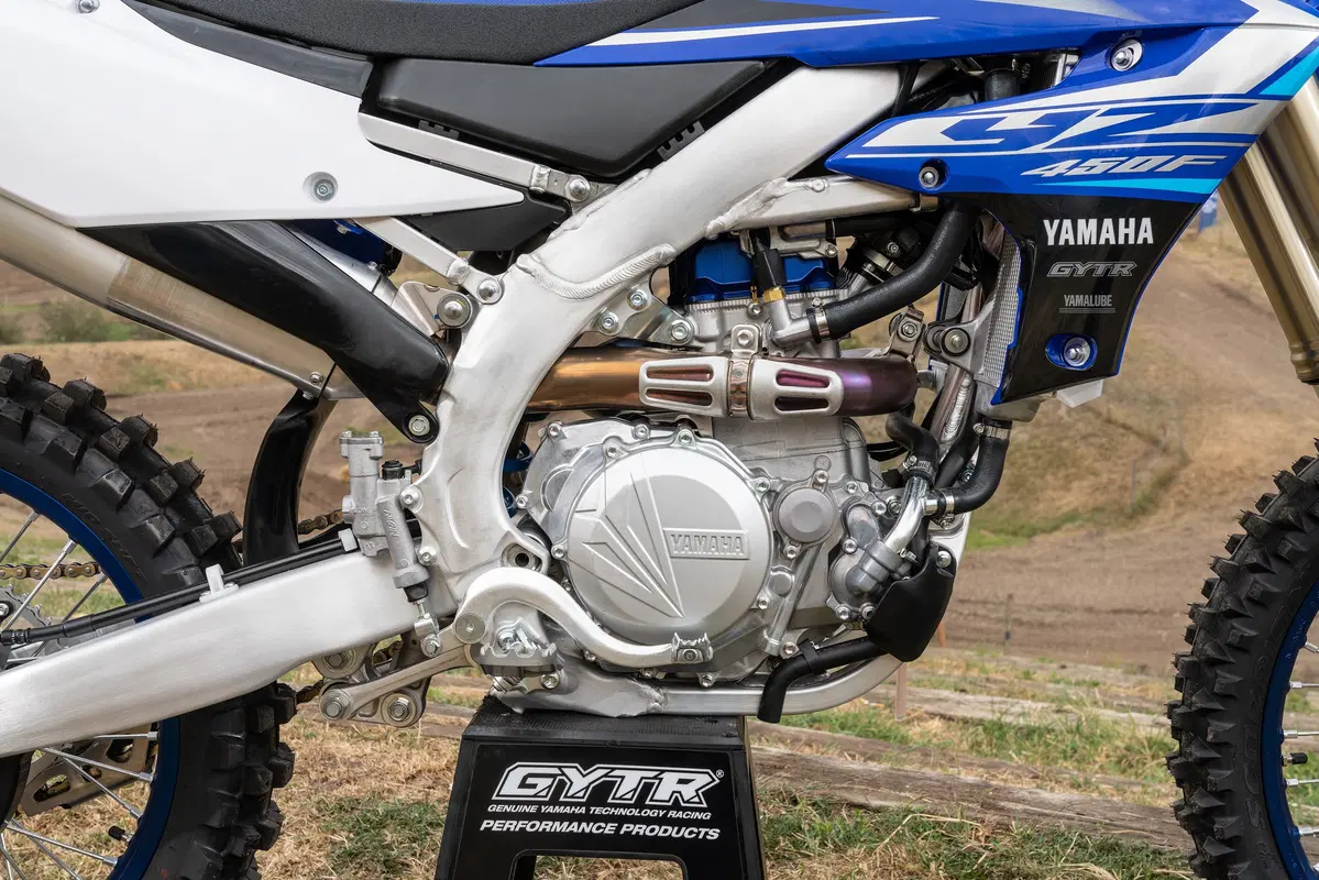 Yamaha YZ450F 2020. Blu Power!