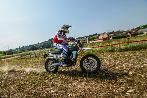 Trofeo Maxienduro e Scrambler, Roberto Fantaguzzi leader nella gara di casa (4)