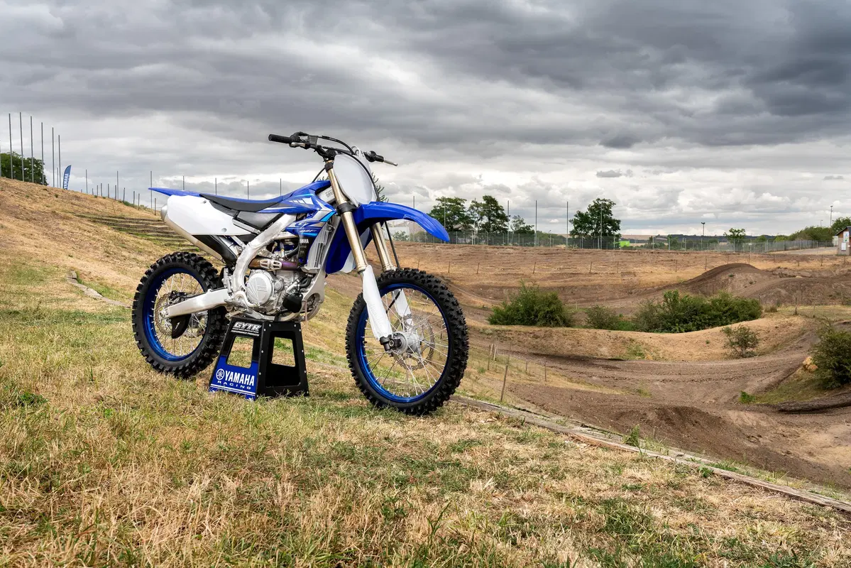 Yamaha YZ450F 2020. Blu Power! (5)