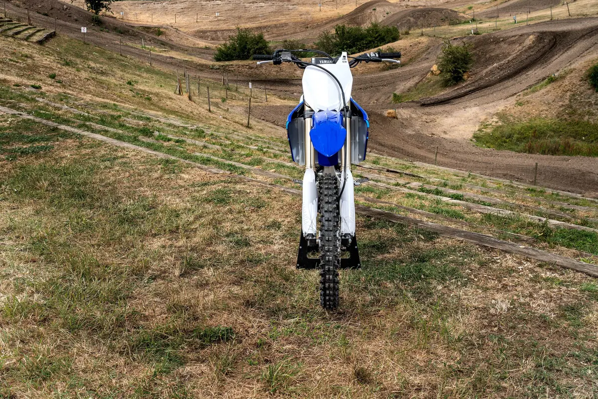 Yamaha YZ450F 2020. Blu Power! (4)