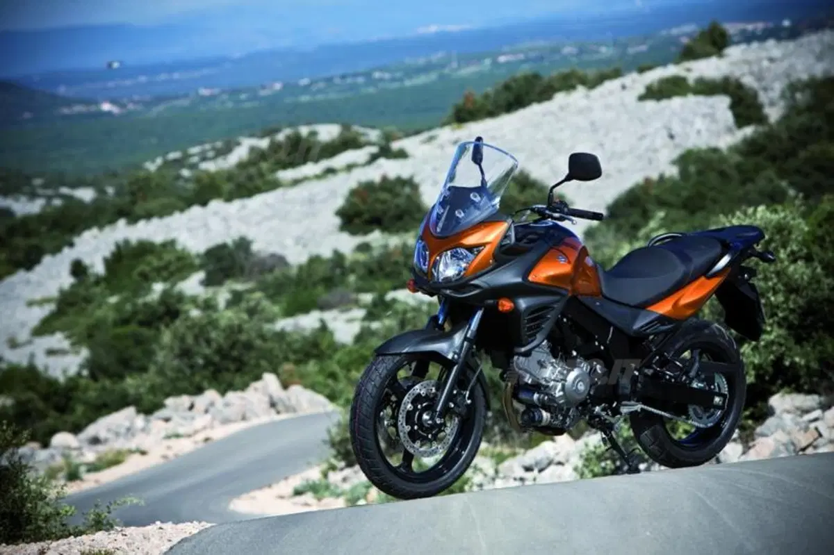 Suzuki V-Strom 650 ABS   (21)