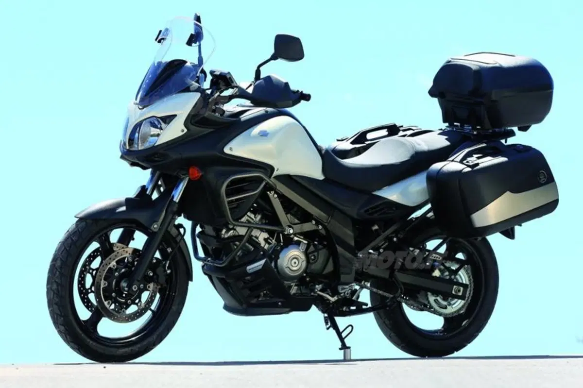 Suzuki V-Strom 650 ABS   (27)