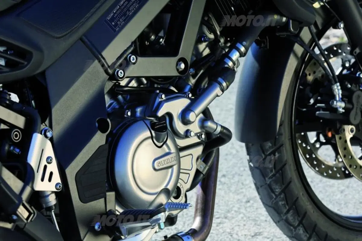 Suzuki V-Strom 650 ABS   (55)