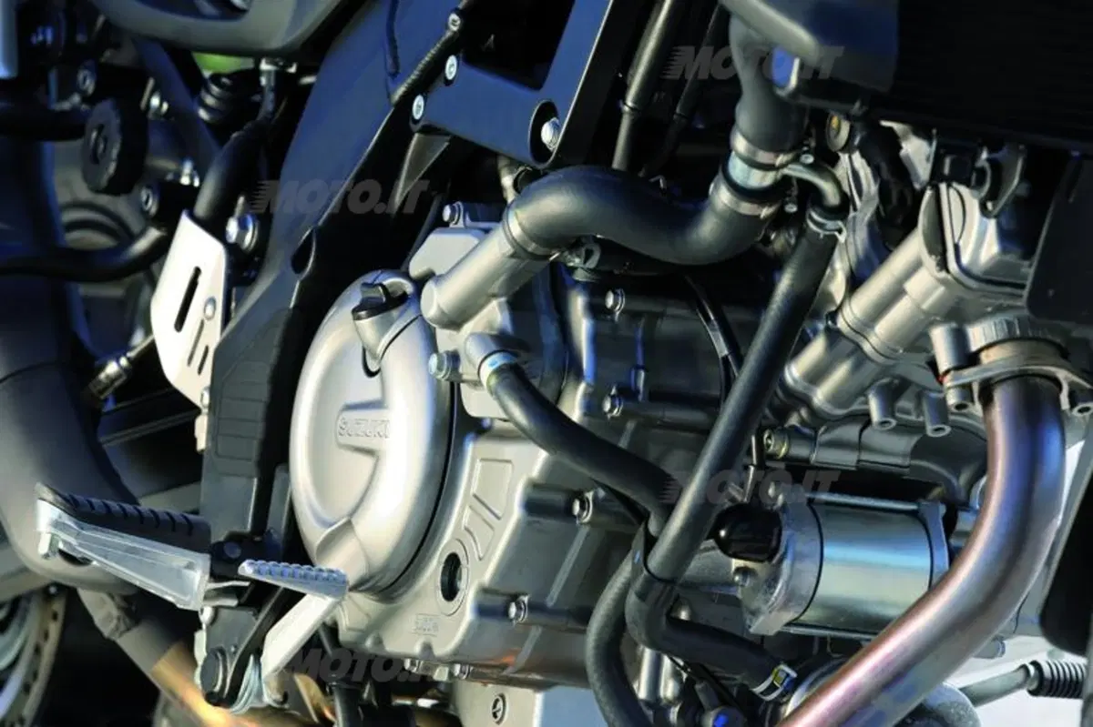 Suzuki V-Strom 650 ABS   (59)