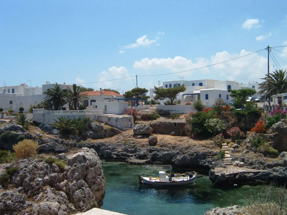 Arianna e Andrea a Kythira, in Grecia (6)