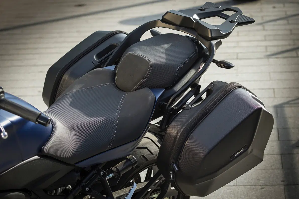 Yamaha Niken GT. Test esclusivo al Tour de France (7)
