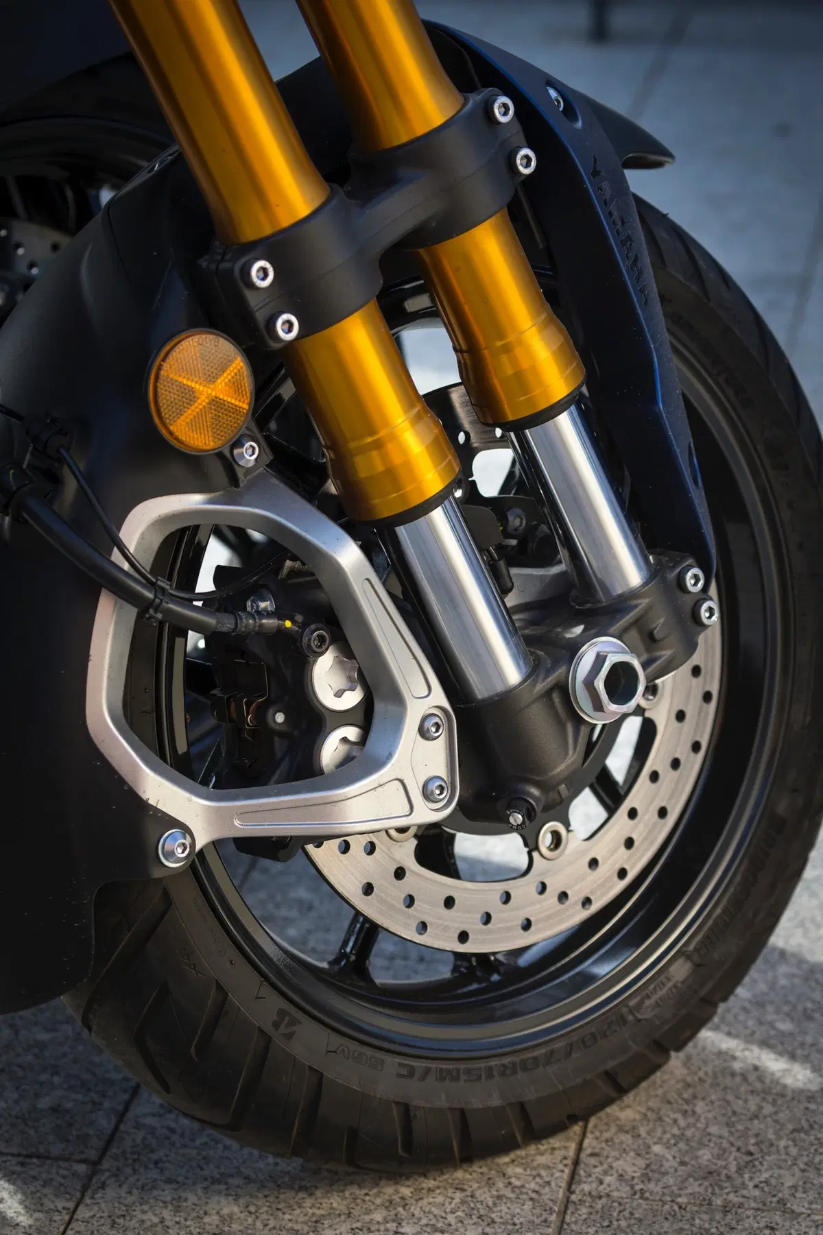 Yamaha Niken GT. Test esclusivo al Tour de France (8)