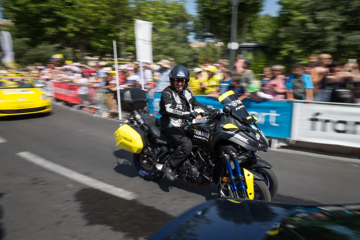 Yamaha Niken GT. Test esclusivo al Tour de France (10)