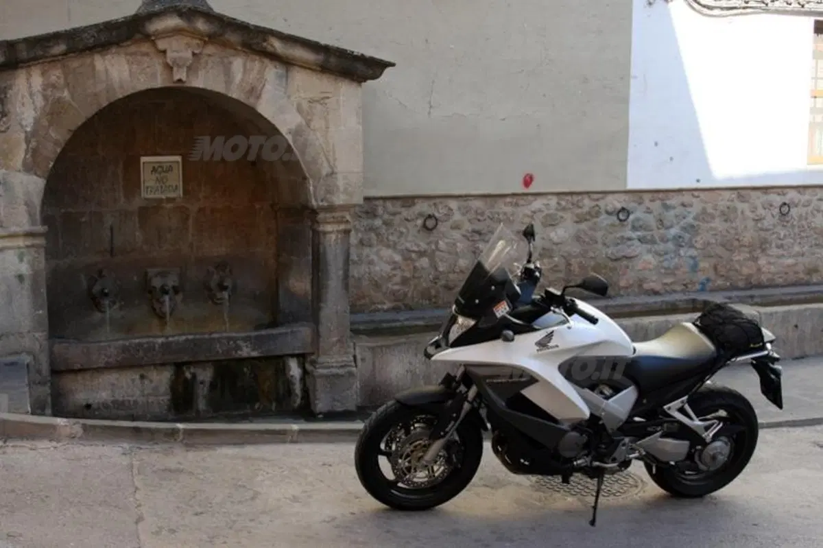 Dalla Maremma al GP d’Aragona con la Honda Crossrunner (9)