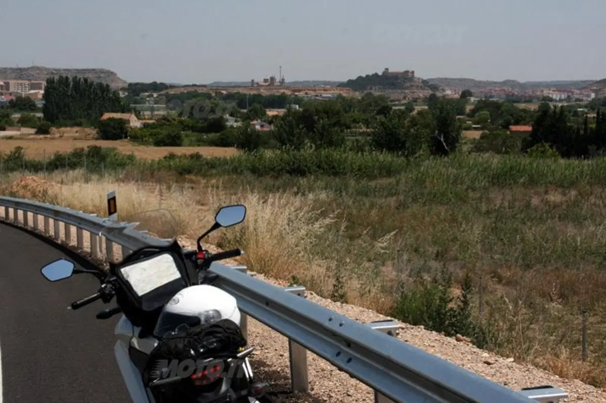 Dalla Maremma al GP d’Aragona con la Honda Crossrunner (10)