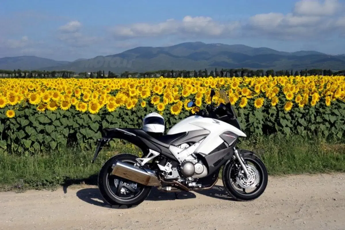 Dalla Maremma al GP d’Aragona con la Honda Crossrunner (26)