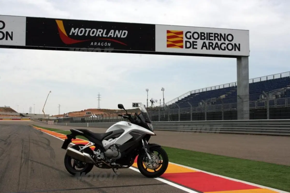 Dalla Maremma al GP d’Aragona con la Honda Crossrunner (30)