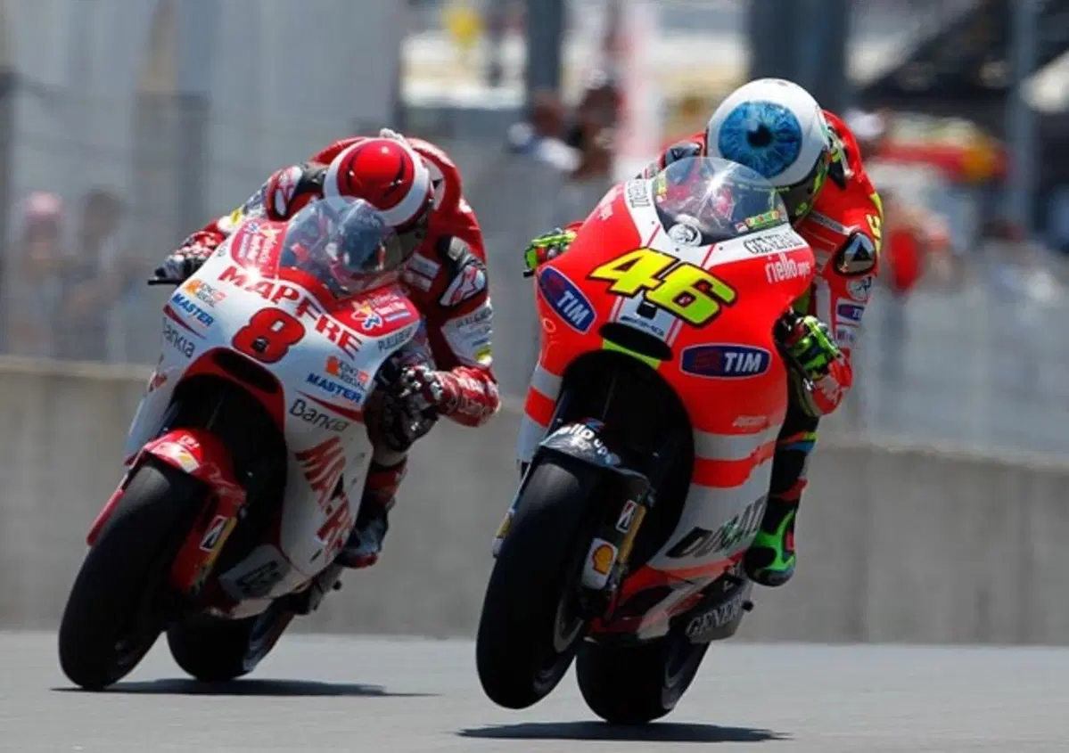 Rossi: "Abbiamo dimezzato il distacco sul tempo sul giro"