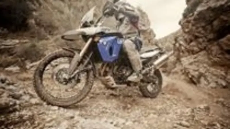 BMW R 1200 GS Adventure Triple Black e F 800 GS Trophy