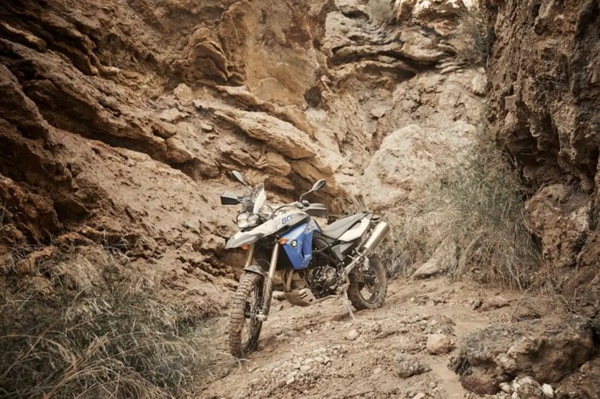 BMW R 1200 GS Adventure Triple Black e F 800 GS Trophy (9)