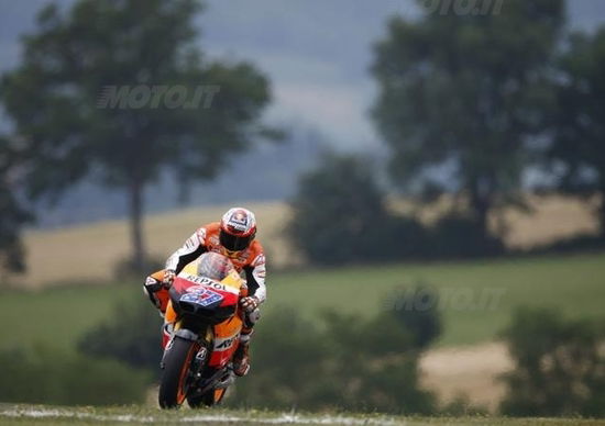 Test al Mugello. Nuovo record di Stoner