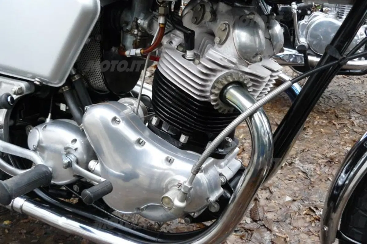 Massimo Clarke: i motori bicilindrici (3)