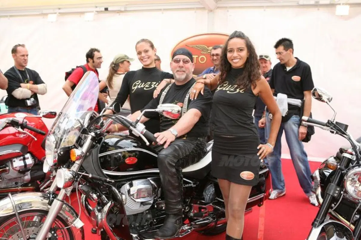 Giornate Mondiali Guzzi 2011 dal 16 al 18 settembre a Mandello del Lario (3)