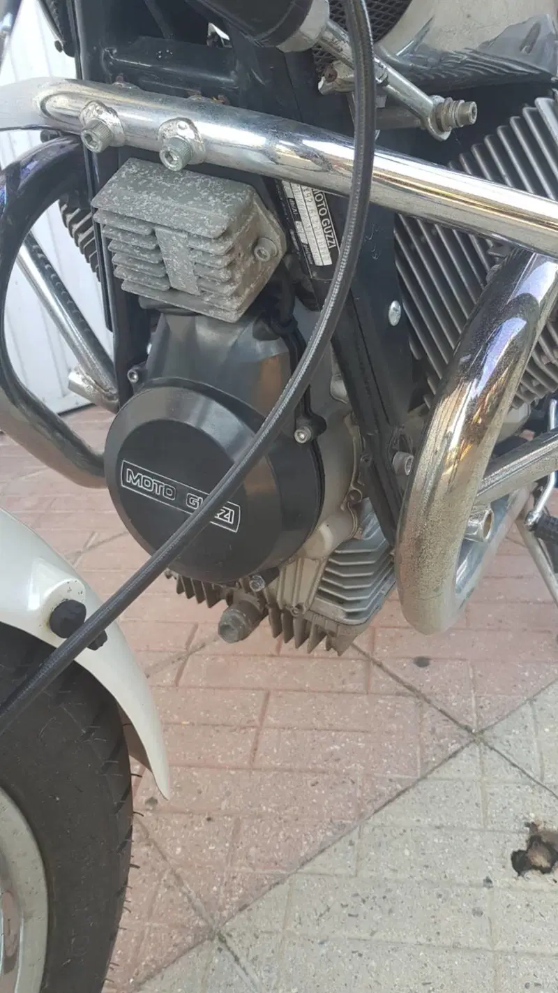 Moto Guzzi Nevada 750 Club (2002 - 06) (8)