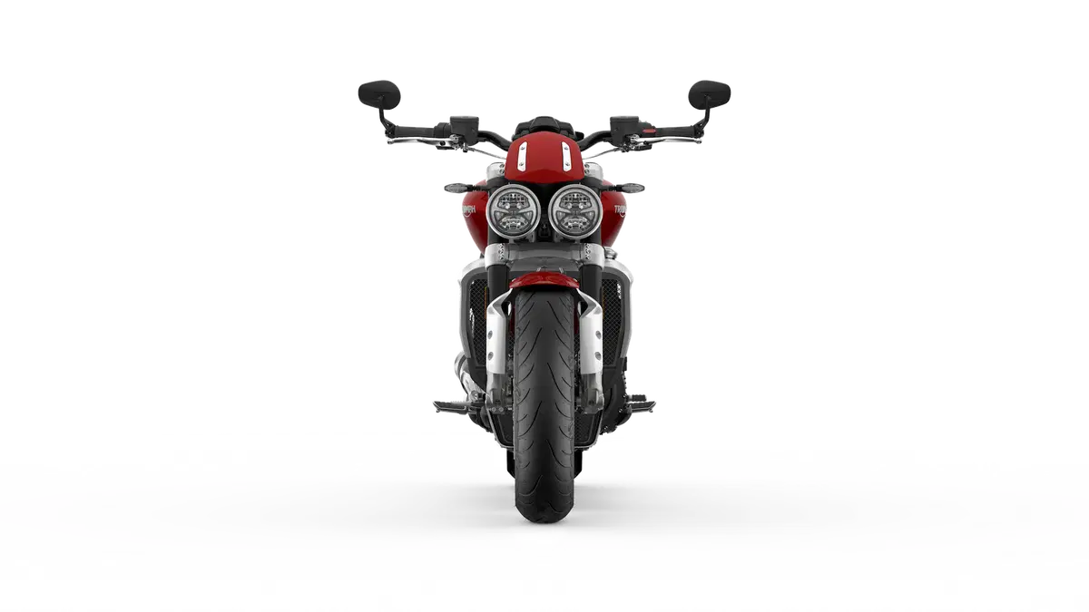 Triumph Rocket 3GT e Rocket 3R: 2500 cc e due versioni (14)
