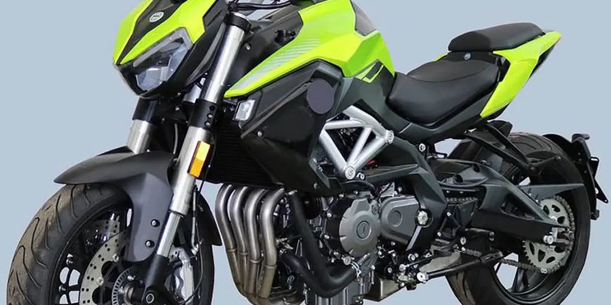 Benelli TNT600i, ecco la versione 2020 in arrivo (2)