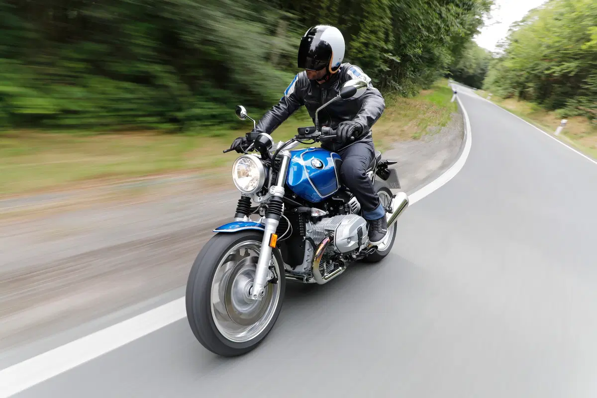 BMW R Nine T /5 2019.  (2)