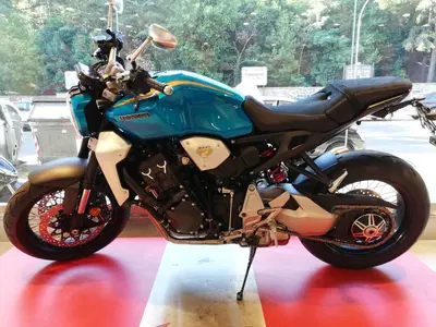 Honda CB 1000 R + Neo Sport Caf&egrave; (2019 - 20) nuova