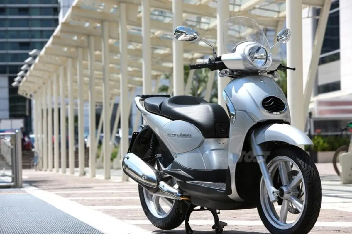Scarabeo 200 i.e.  (21)