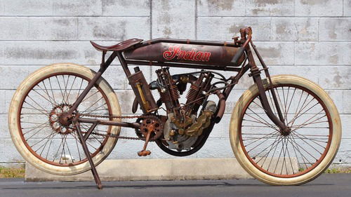 Indian 8-Valve Board Track Racer: all'asta un esemplare conservato del 1914 (3)