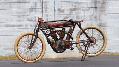 Indian 8-Valve Board Track Racer: all'asta un esemplare conservato del 1914 (4)