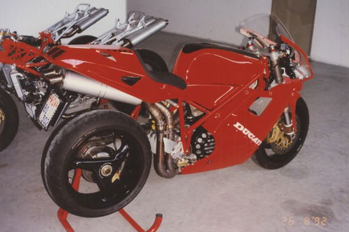 Ducati 916: quella personale di Massimo Tamburini è da ammirare a Bologna (6)