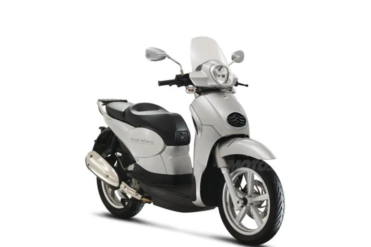 Scarabeo 200 i.e.  (39)