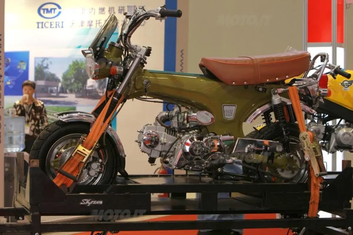 Eicma-China 2011 (10)