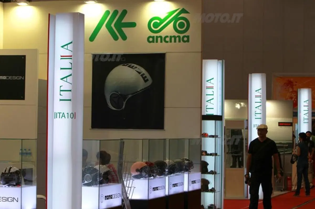 Eicma-China 2011 (40)