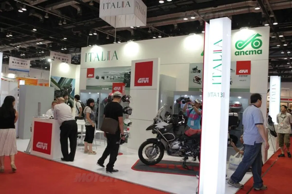 Eicma-China 2011 (49)